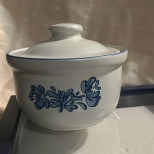 Vintage: Pfaltzgraff Yorktowne Butter Tub Crock 065.